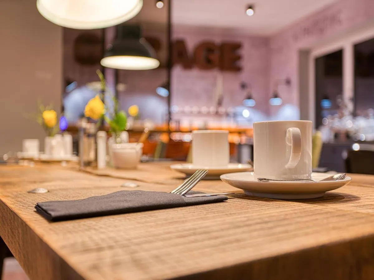 *** Hotel Vienna House Easy By Wyndham Ingolstadt Germany